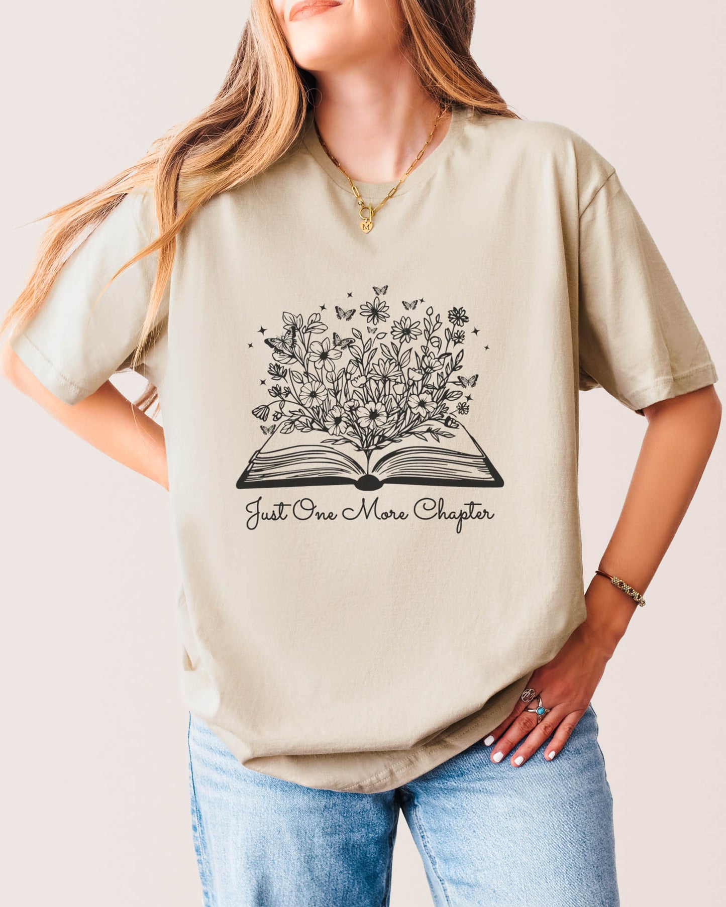 Just One More Chapter T‑Shirt Sand