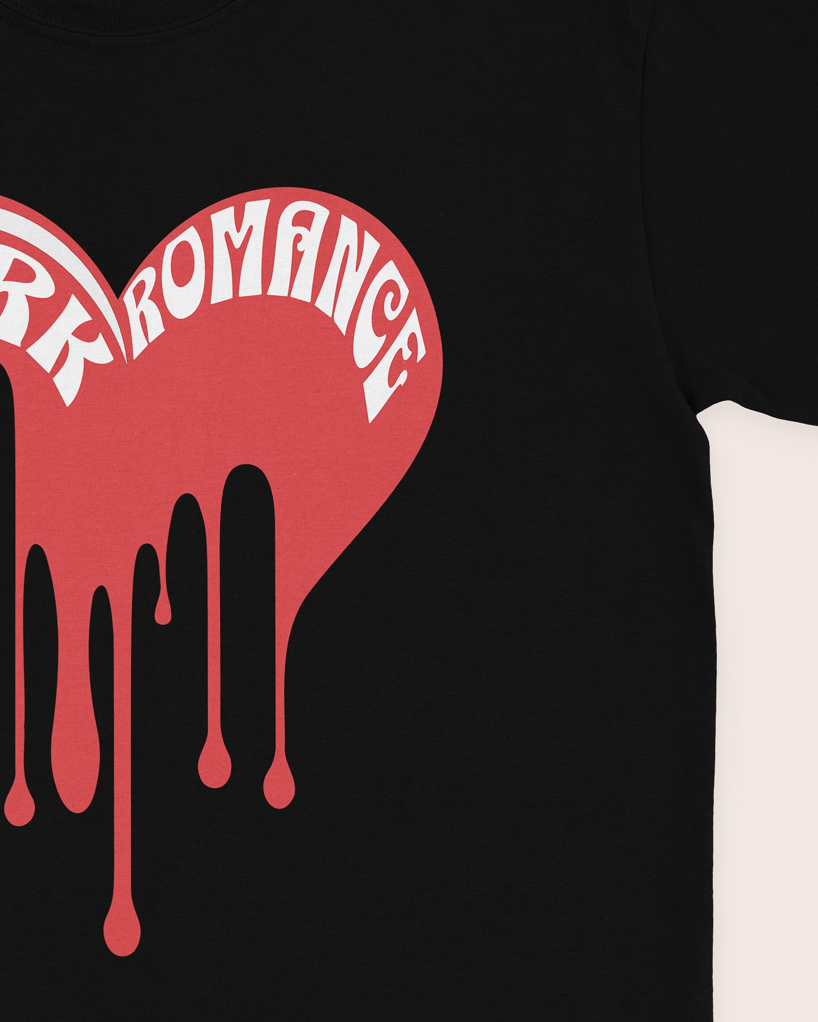 Dark Romance T‑Shirt