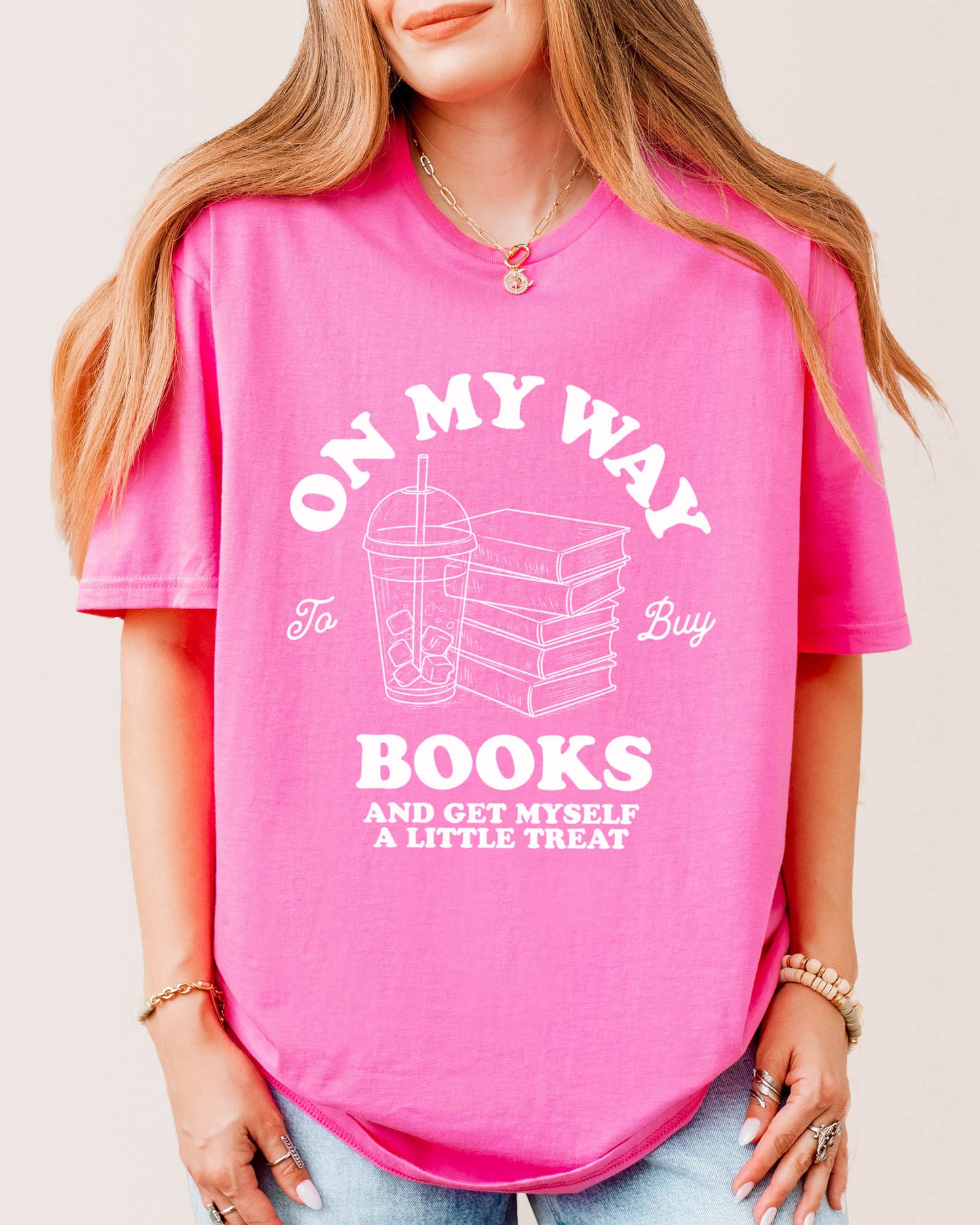 On My Way To Buy Books T‑Shirt Azalea