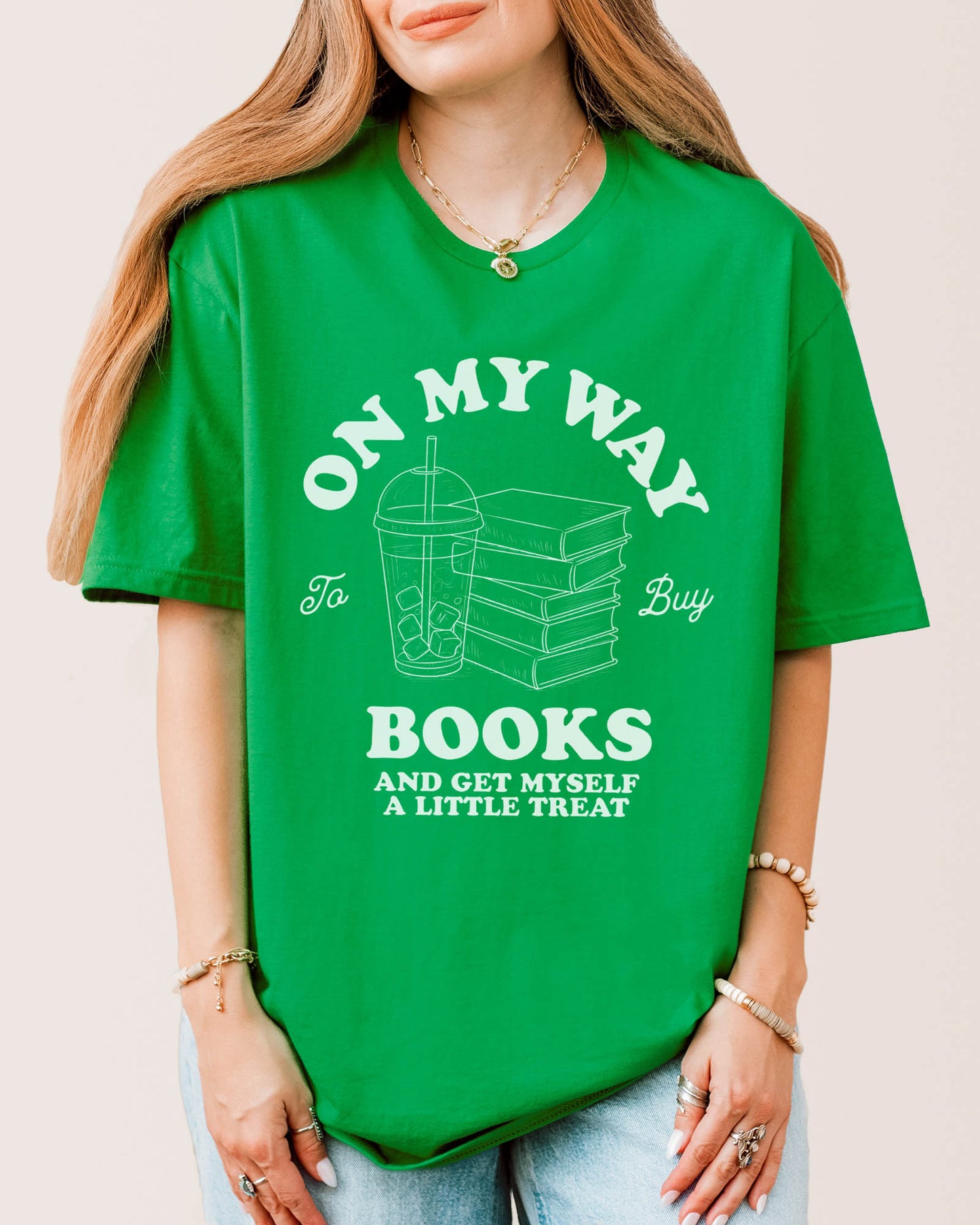 On My Way To Buy Books T‑Shirt Irish Green