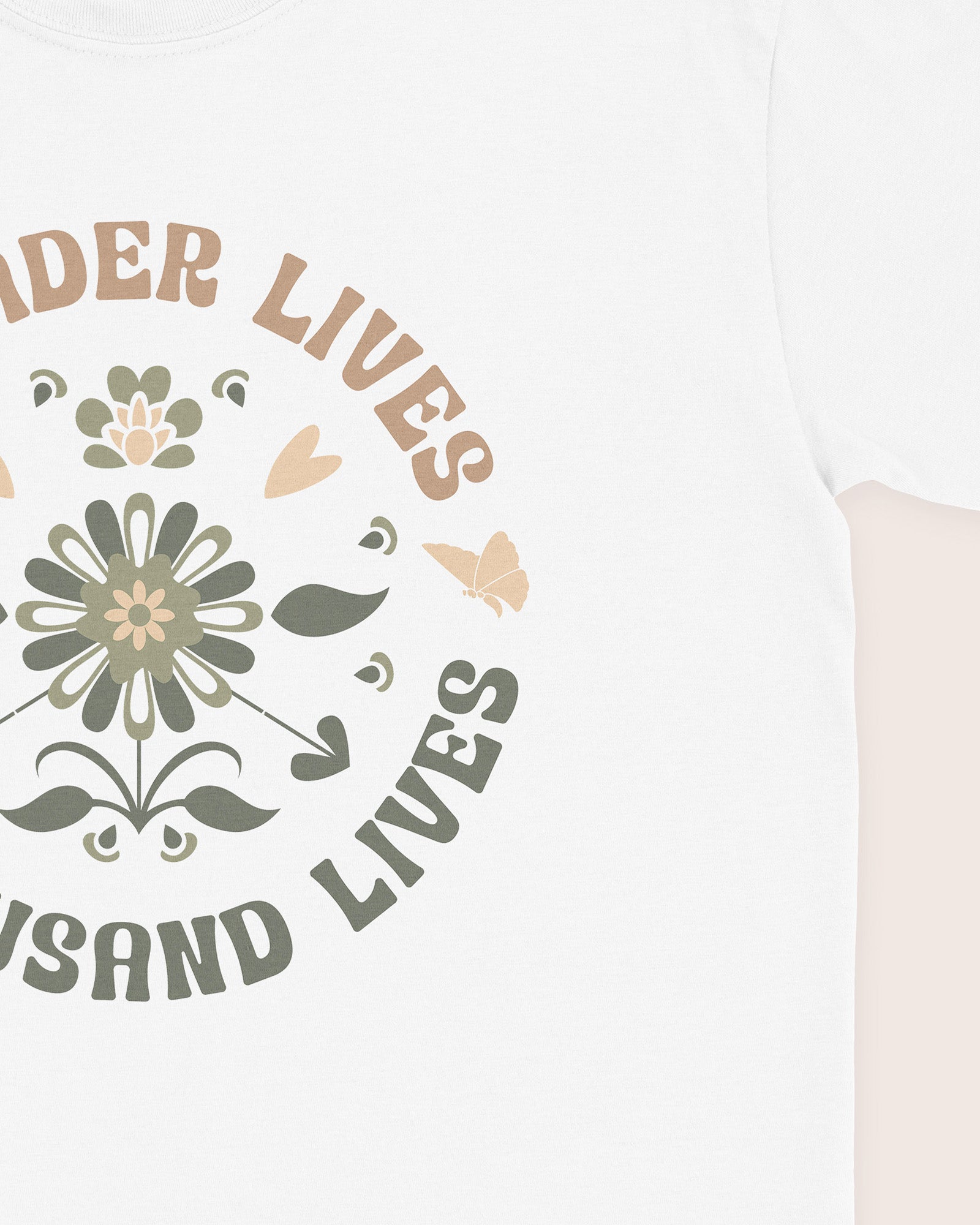 A Reader Lives A Thousand Lives T‑Shirt